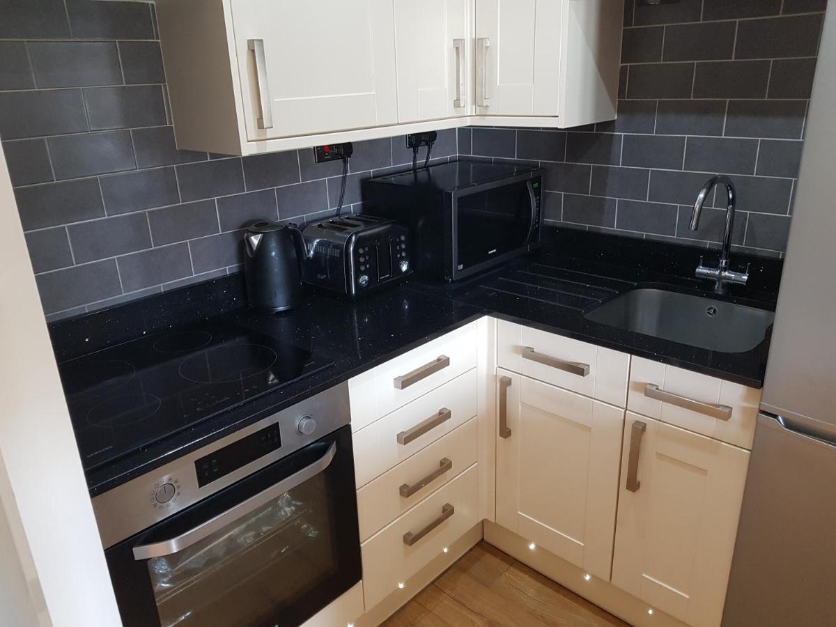 Bowness On Windermere, Lovely Apartment For 4 With Parking Buitenkant foto