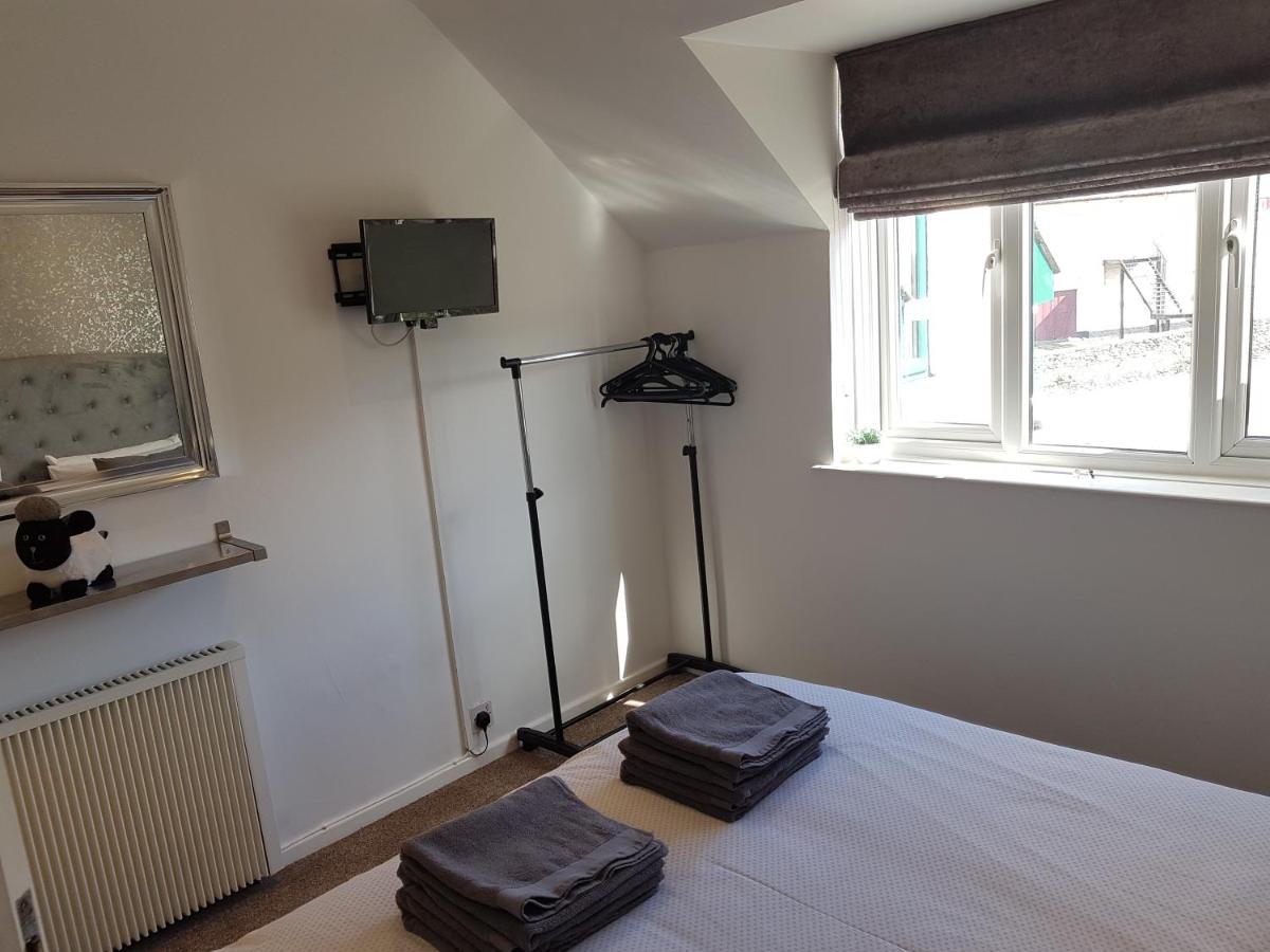 Bowness On Windermere, Lovely Apartment For 4 With Parking Buitenkant foto