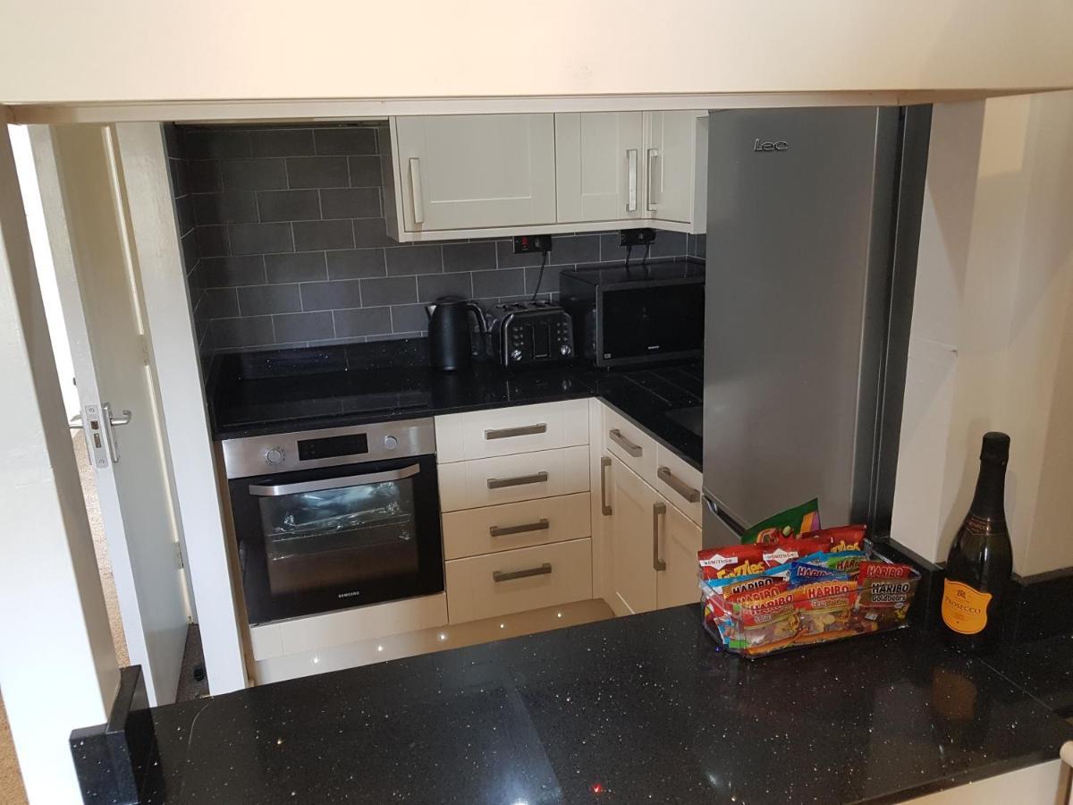 Bowness On Windermere, Lovely Apartment For 4 With Parking Buitenkant foto