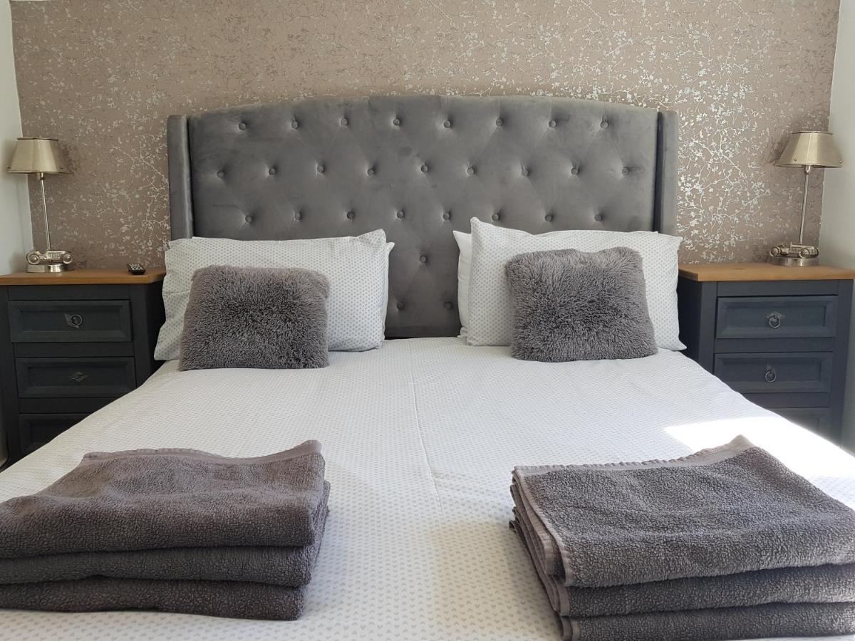 Bowness On Windermere, Lovely Apartment For 4 With Parking Buitenkant foto